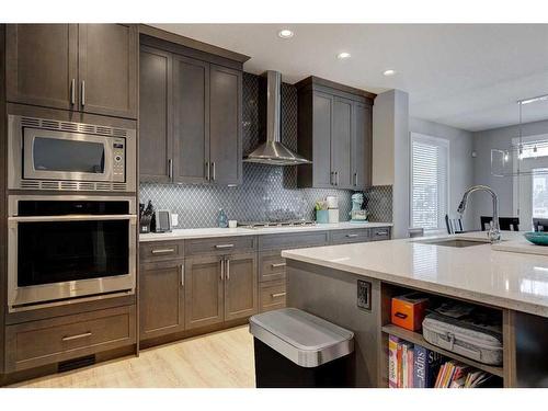 28 Crestbrook Way Sw, Calgary, AB - Indoor Photo Showing Kitchen With Upgraded Kitchen