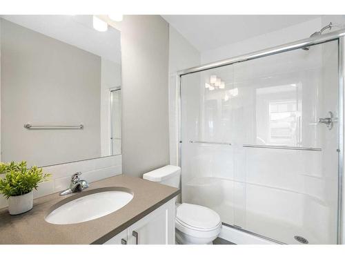 867 Cranston Avenue Se, Calgary, AB - Indoor Photo Showing Bathroom