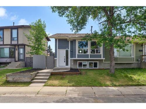 45 Templemont Drive Ne, Calgary, AB - Outdoor With Facade