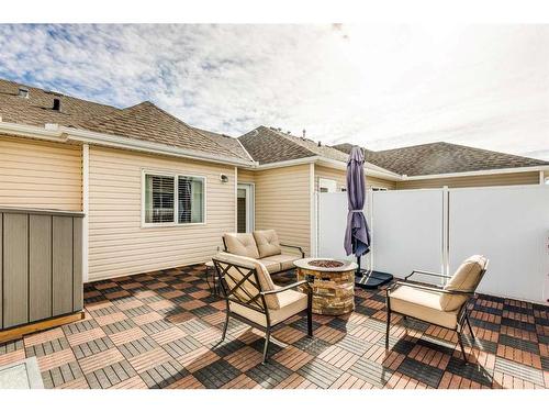 511 Windstone Common Sw, Airdrie, AB - Outdoor With Deck Patio Veranda With Exterior