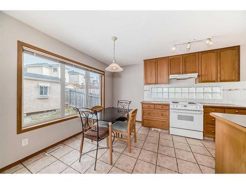 26 Arbour Butte Road Nw, Calgary, AB - Indoor Photo Showing Kitchen