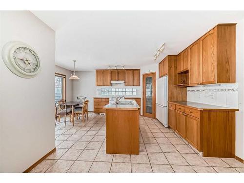 26 Arbour Butte Road Nw, Calgary, AB - Indoor Photo Showing Kitchen