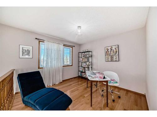 108 Citadel Circle Nw, Calgary, AB - Indoor