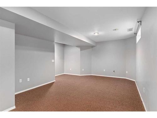 144 Chaparral Ridge Circle Se, Calgary, AB - Indoor Photo Showing Other Room