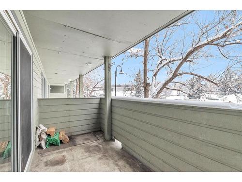 3208-80 Glamis Drive Sw, Calgary, AB -  Photo Showing Other Room