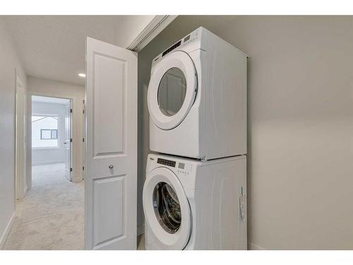 222-8500 19 Avenue Se, Calgary, AB - Indoor Photo Showing Laundry Room