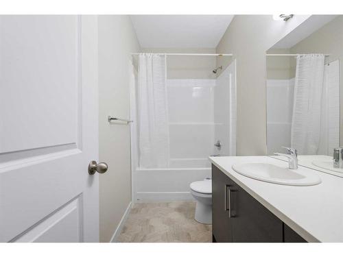 459 Canals Crossing Sw, Airdrie, AB - Indoor Photo Showing Bathroom