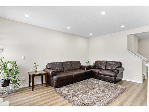 343 Taracove Estate Drive Ne, Calgary, AB - Indoor Photo Showing Other Room