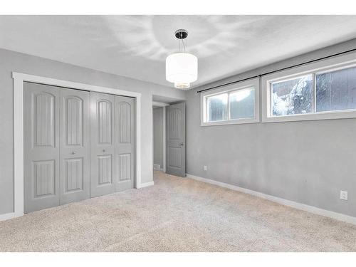 1801B 41 Street Nw, Calgary, AB - Indoor