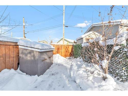 1801B 41 Street Nw, Calgary, AB - Outdoor