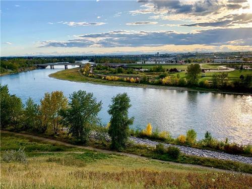 432 Lynnover Way Se, Calgary, AB - Outdoor With Body Of Water With View