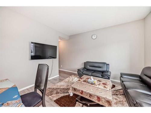 202-515 Redstone Walk Ne, Calgary, AB - Indoor