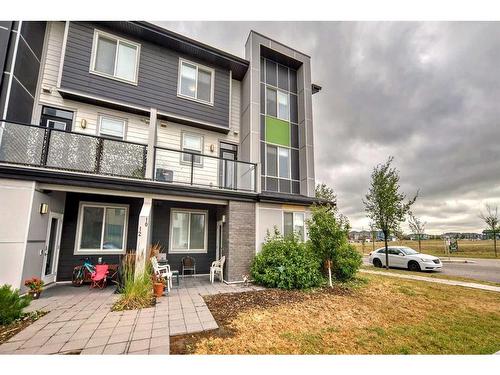 202-515 Redstone Walk Ne, Calgary, AB - Outdoor With Balcony