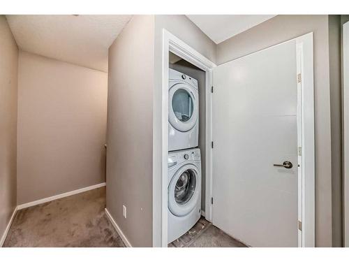 202-515 Redstone Walk Ne, Calgary, AB - Indoor Photo Showing Laundry Room