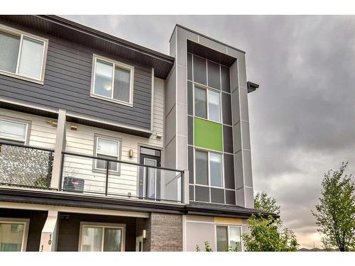 202-515 Redstone Walk Ne, Calgary, AB - Outdoor