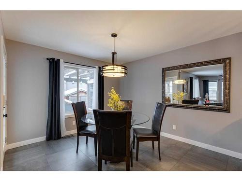 225 Cougar Ridge Drive Sw, Calgary, AB - Indoor Photo Showing Dining Room