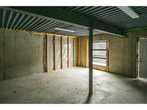 3524 8 Avenue Nw, Calgary, AB - Indoor Photo Showing Basement