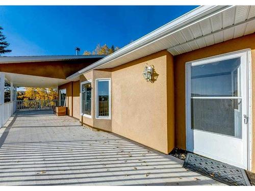 33567 Highway 584, Rural Mountain View County, AB - Outdoor With Exterior