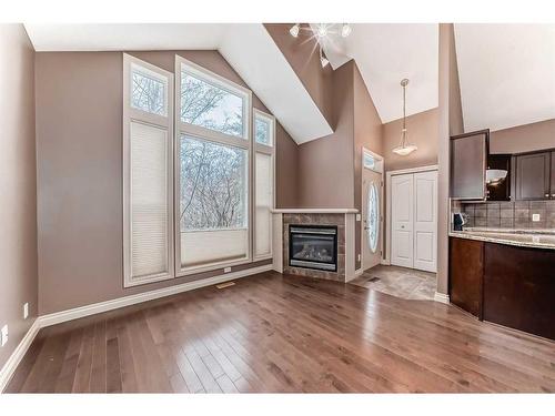 4432 20 Avenue Nw, Calgary, AB - Indoor Photo Showing Other Room With Fireplace