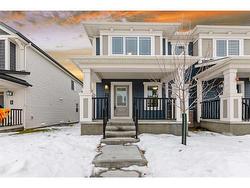 178 Cityside Grove NE Calgary, AB T3N 1C9