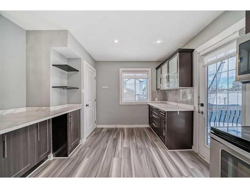 314 33 Avenue Ne, Calgary, AB - Indoor