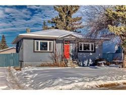 314 33 Avenue NE Calgary, AB T2E 2H8