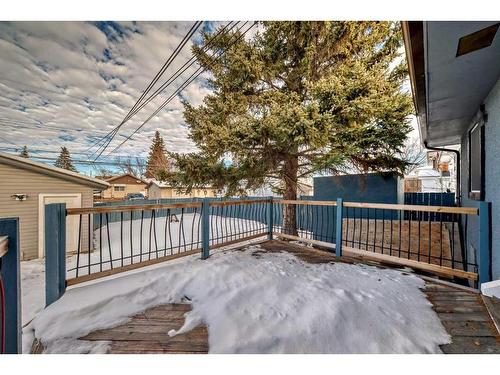 314 33 Avenue Ne, Calgary, AB - Outdoor