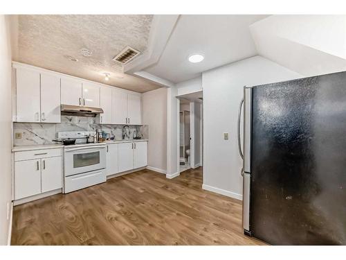 68 Martinbrook Link Ne, Calgary, AB - Indoor Photo Showing Kitchen