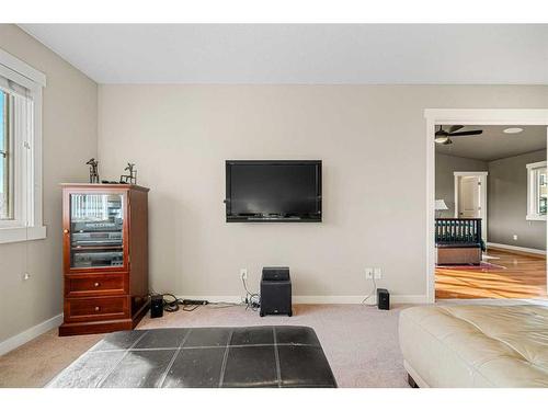 8220 9 Avenue Sw, Calgary, AB - Indoor