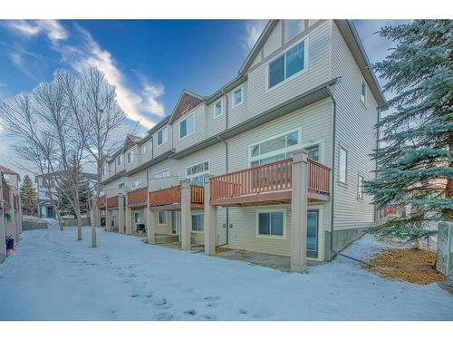 224 Copperfield Lane Se, Calgary, AB - Outdoor