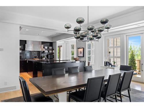 3050 Signal Hill Drive Sw, Calgary, AB - Indoor Photo Showing Dining Room