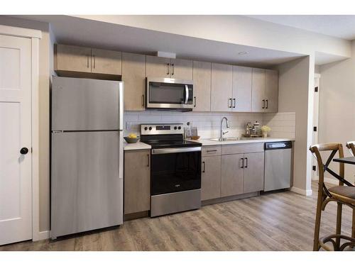 1519 3Rd Street Se, High River, AB - Indoor Photo Showing Kitchen With Stainless Steel Kitchen