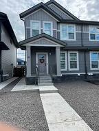 19 Walcrest Row SE Calgary, AB T2X 4L7