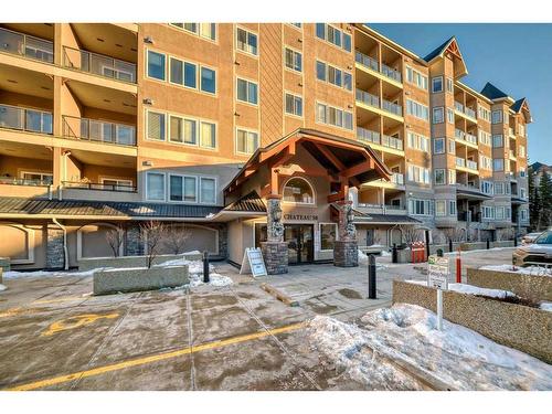 116-30 Discovery Ridge Close Sw, Calgary, AB - Outdoor With Balcony With Facade