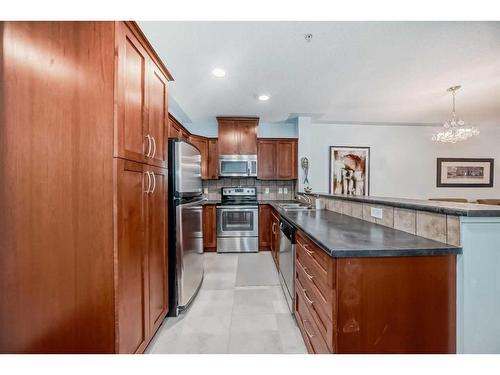 116-30 Discovery Ridge Close Sw, Calgary, AB - Indoor Photo Showing Kitchen With Stainless Steel Kitchen