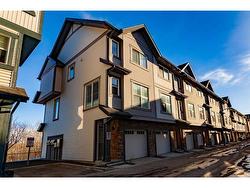 72 New Brighton Point SE Calgary, AB T2Z 1B8