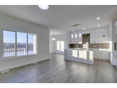 224 Sora Terrace Se, Calgary, AB - Indoor Photo Showing Kitchen