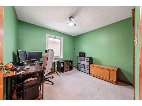 1510 11 Avenue Se, High River, AB - Indoor Photo Showing Office