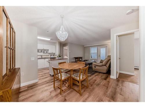 3106-3000 Millrise Point Sw, Calgary, AB - Indoor Photo Showing Dining Room