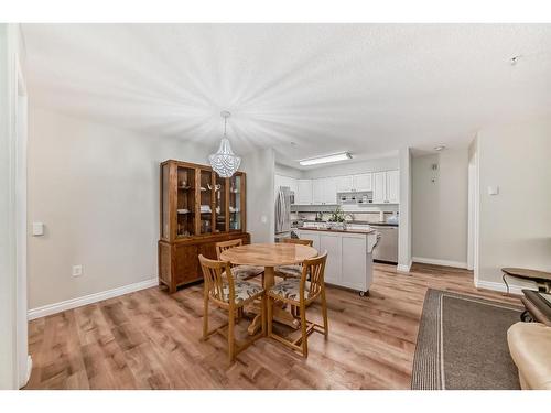 3106-3000 Millrise Point Sw, Calgary, AB - Indoor Photo Showing Dining Room