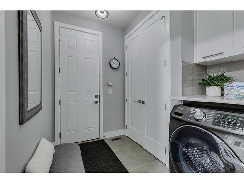 74 Clear Creek Place, Rural Rocky View County, AB - Indoor Photo Showing Laundry Room