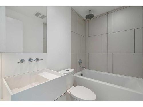 804-615 6 Avenue Se, Calgary, AB - Indoor Photo Showing Bathroom