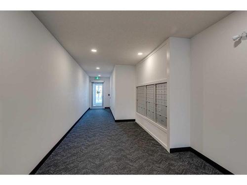 1216-681 Savanna Boulevard Ne, Calgary, AB - Indoor Photo Showing Other Room