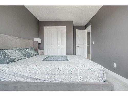 335 Saddlebrook Circle Ne, Calgary, AB - Indoor Photo Showing Bedroom