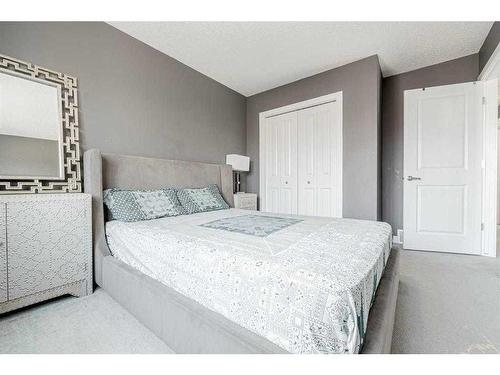 335 Saddlebrook Circle Ne, Calgary, AB - Indoor Photo Showing Bedroom