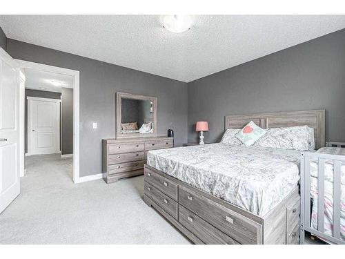 335 Saddlebrook Circle Ne, Calgary, AB - Indoor Photo Showing Bedroom