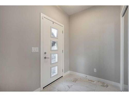 105 Chelsea Drive, Chestermere, AB - Indoor Photo Showing Other Room