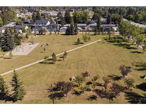 3924 76 Street Nw, Calgary, AB - Outdoor With View