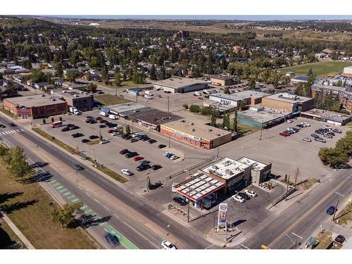 3924 76 Street Nw, Calgary, AB - Outdoor With View