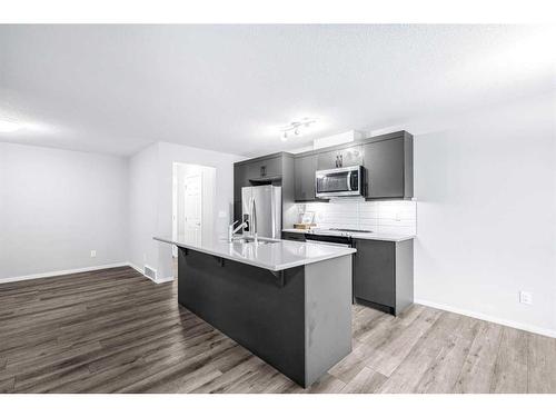 1481 148 Ave Nw, Calgary, AB - Indoor Photo Showing Kitchen With Upgraded Kitchen